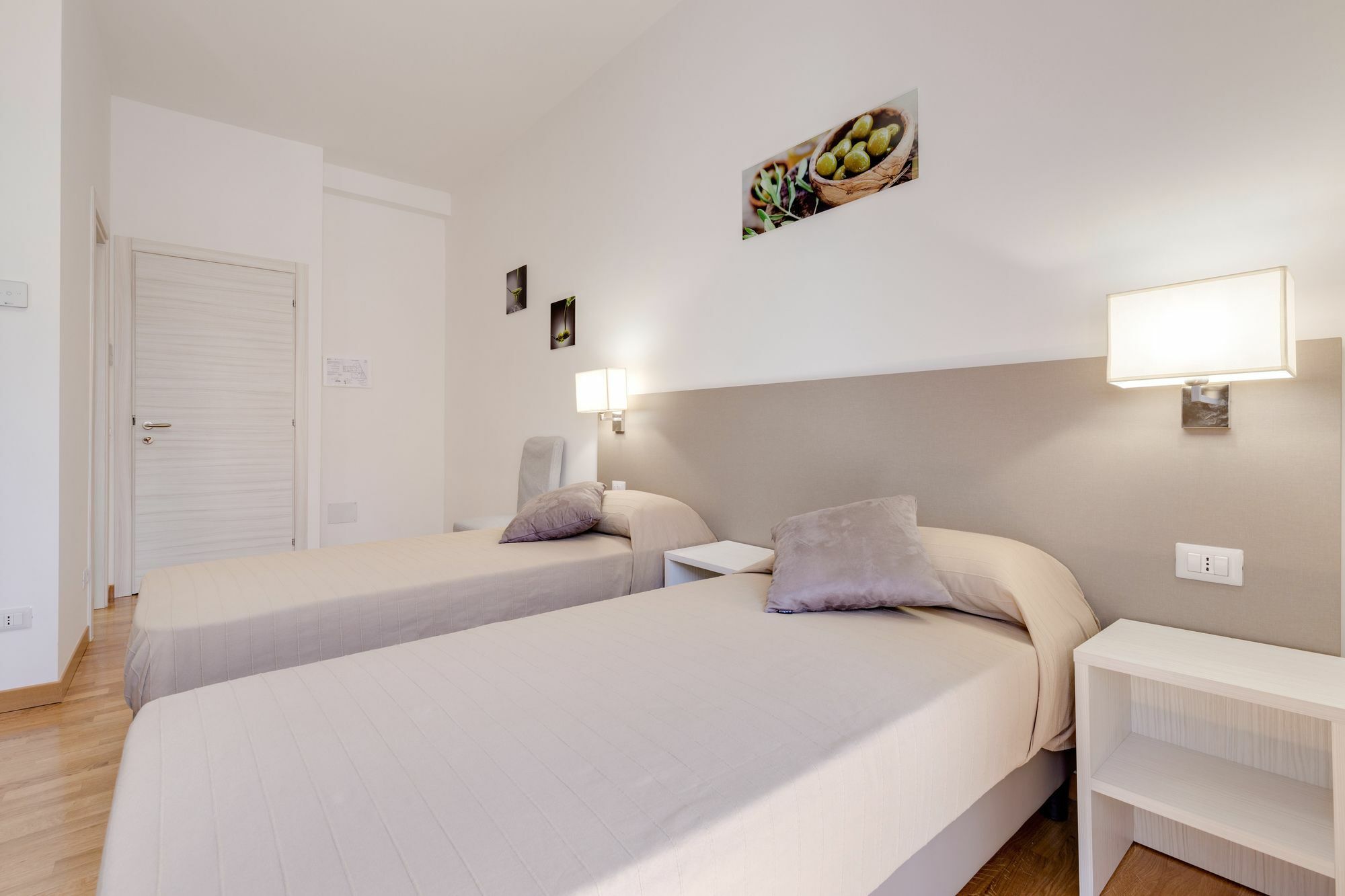 Dolce Luxury Rooms Рим Экстерьер фото
