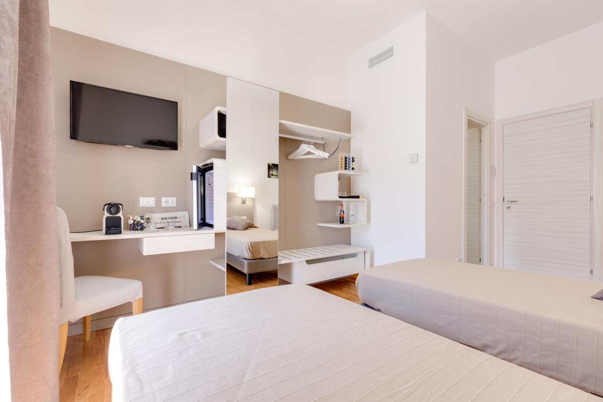 Dolce Luxury Rooms Рим Экстерьер фото