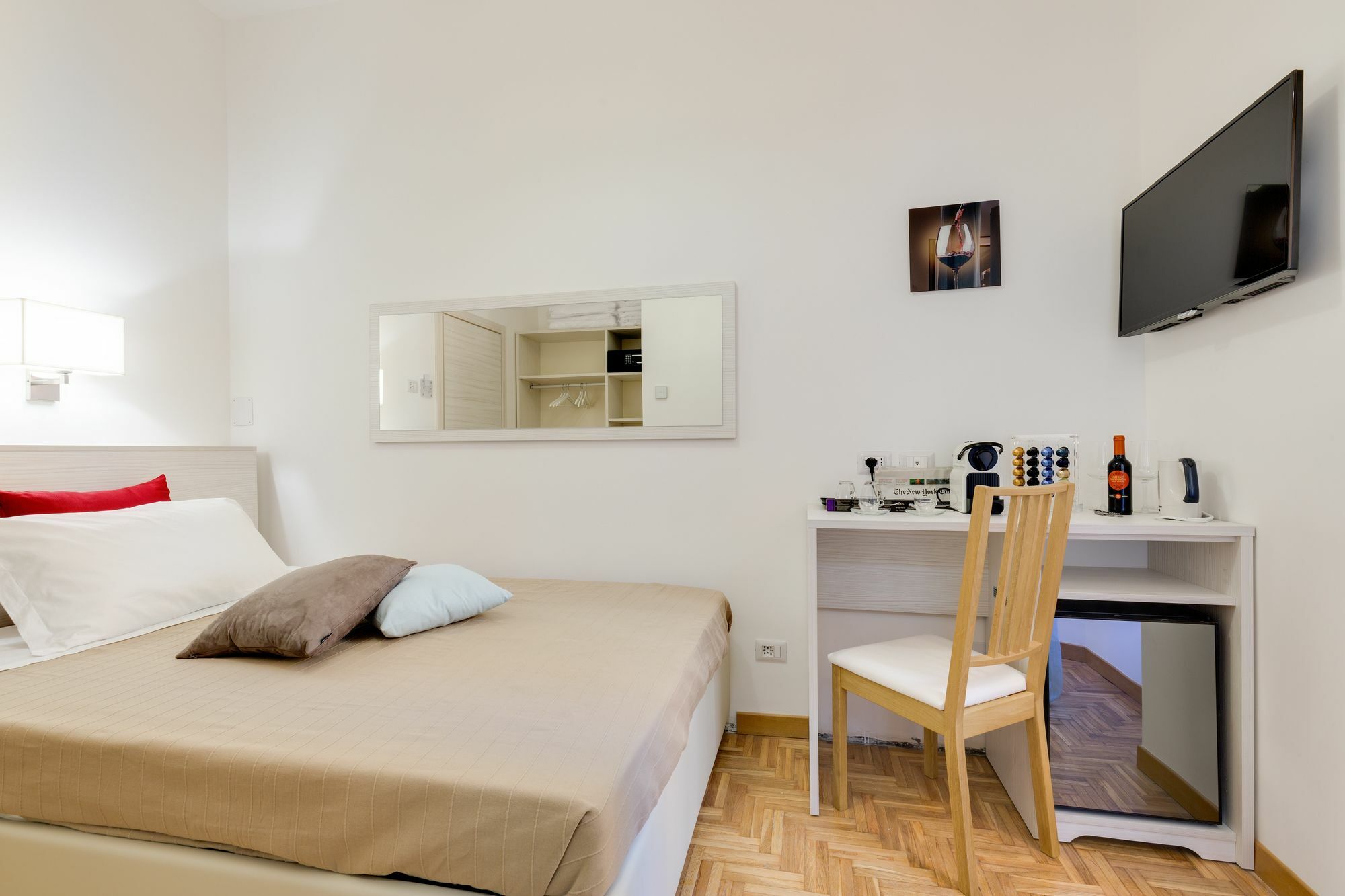 Dolce Luxury Rooms Рим Экстерьер фото