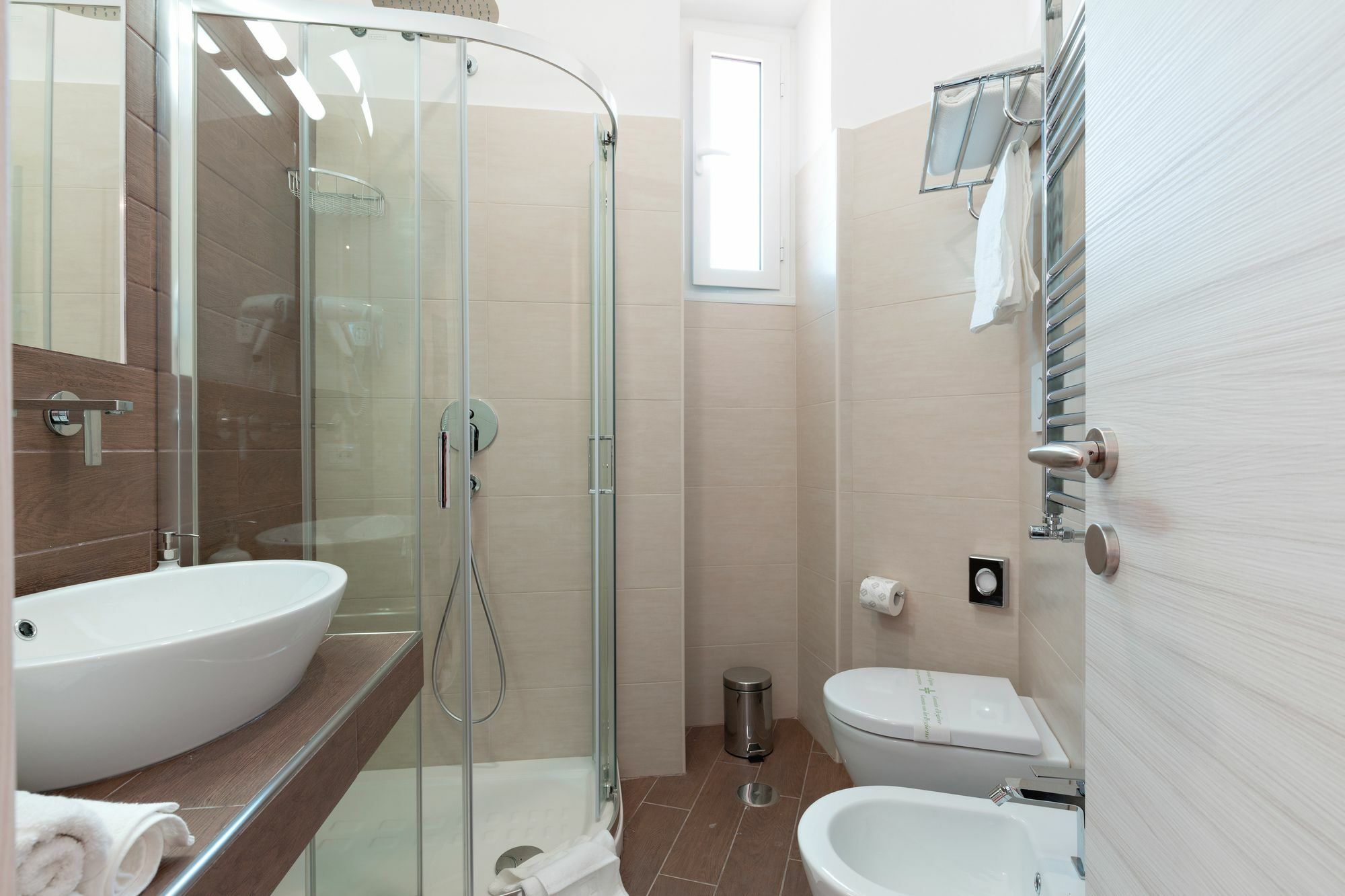 Dolce Luxury Rooms Рим Экстерьер фото