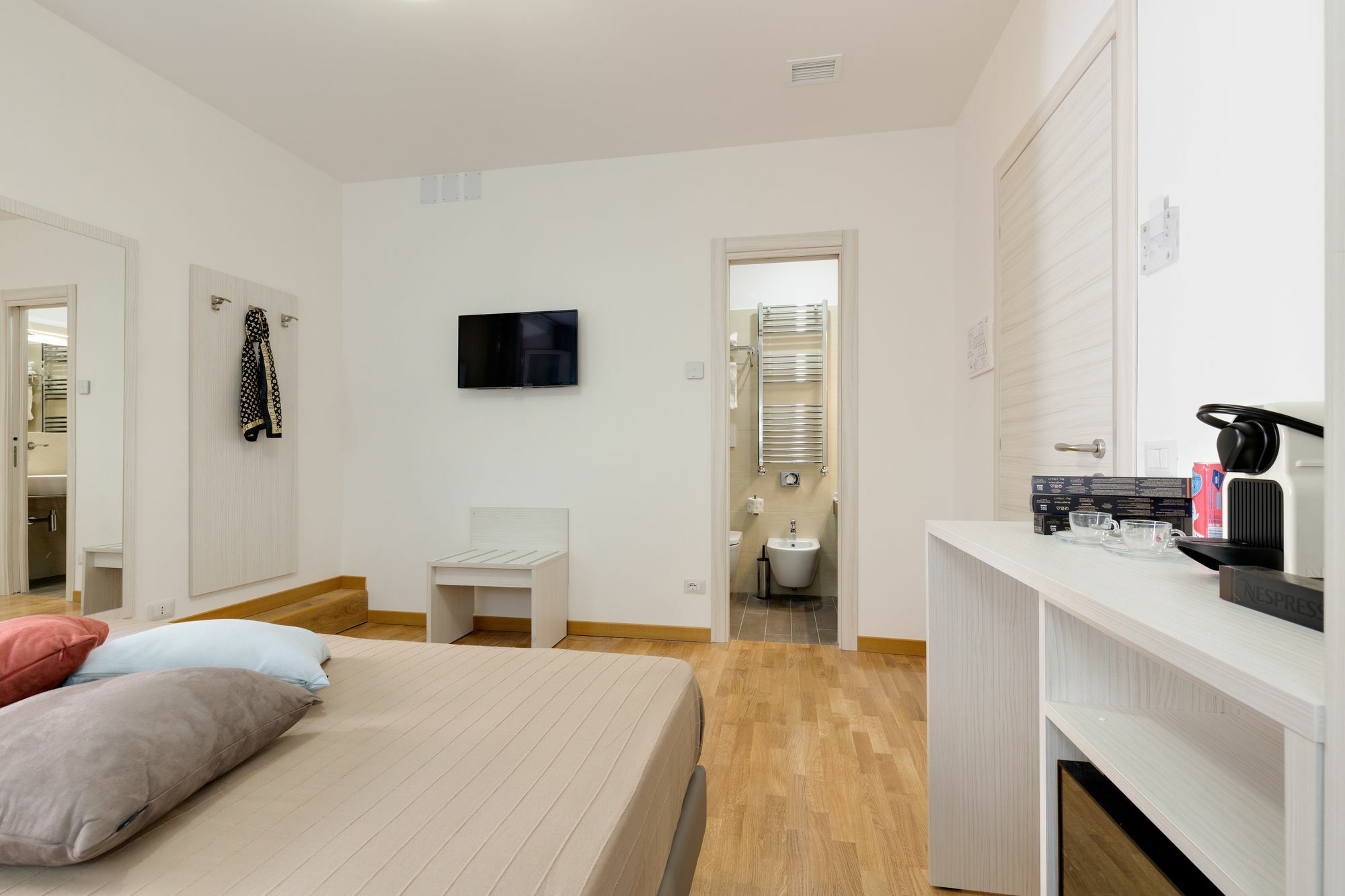 Dolce Luxury Rooms Рим Экстерьер фото