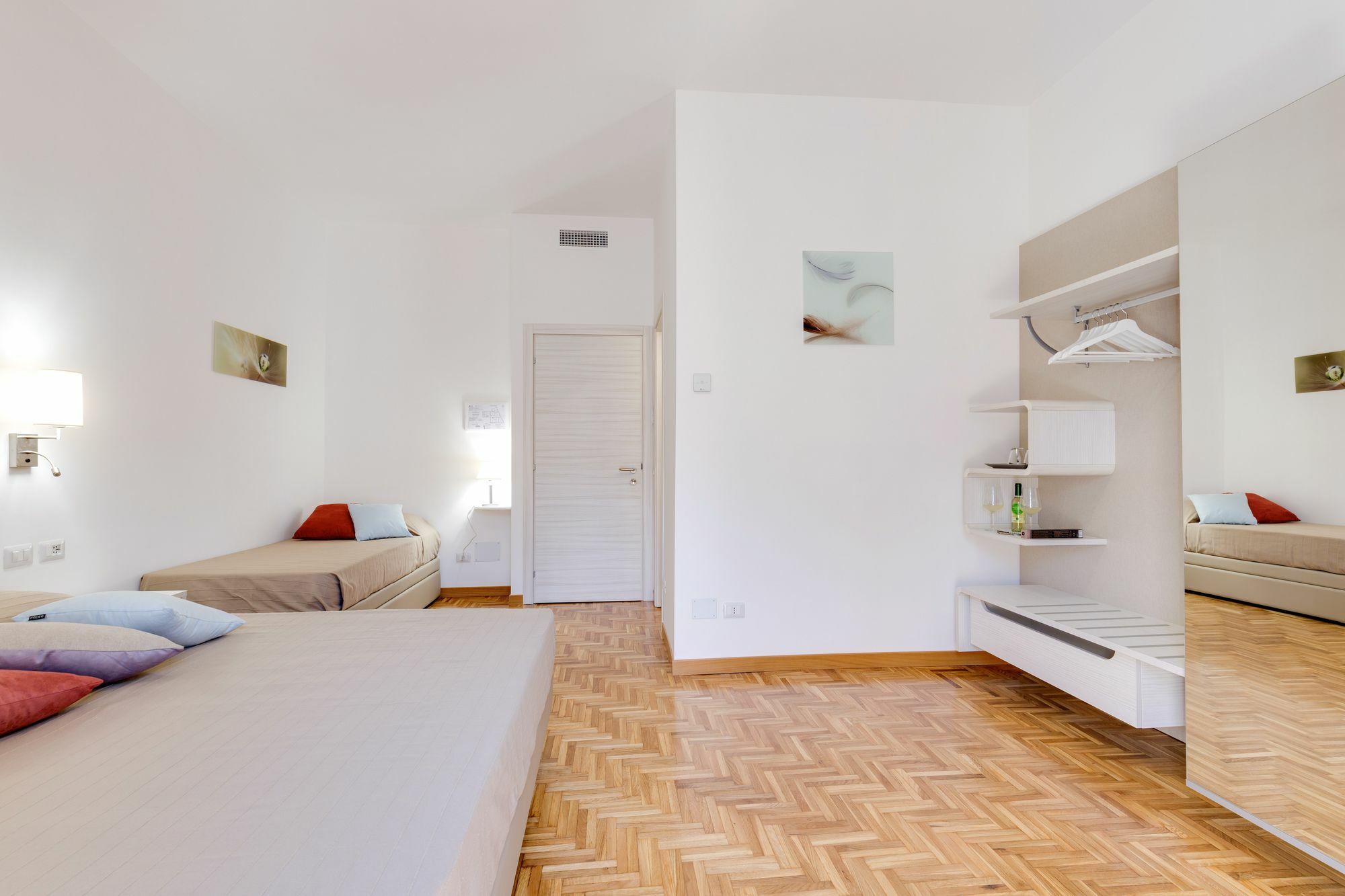 Dolce Luxury Rooms Рим Экстерьер фото