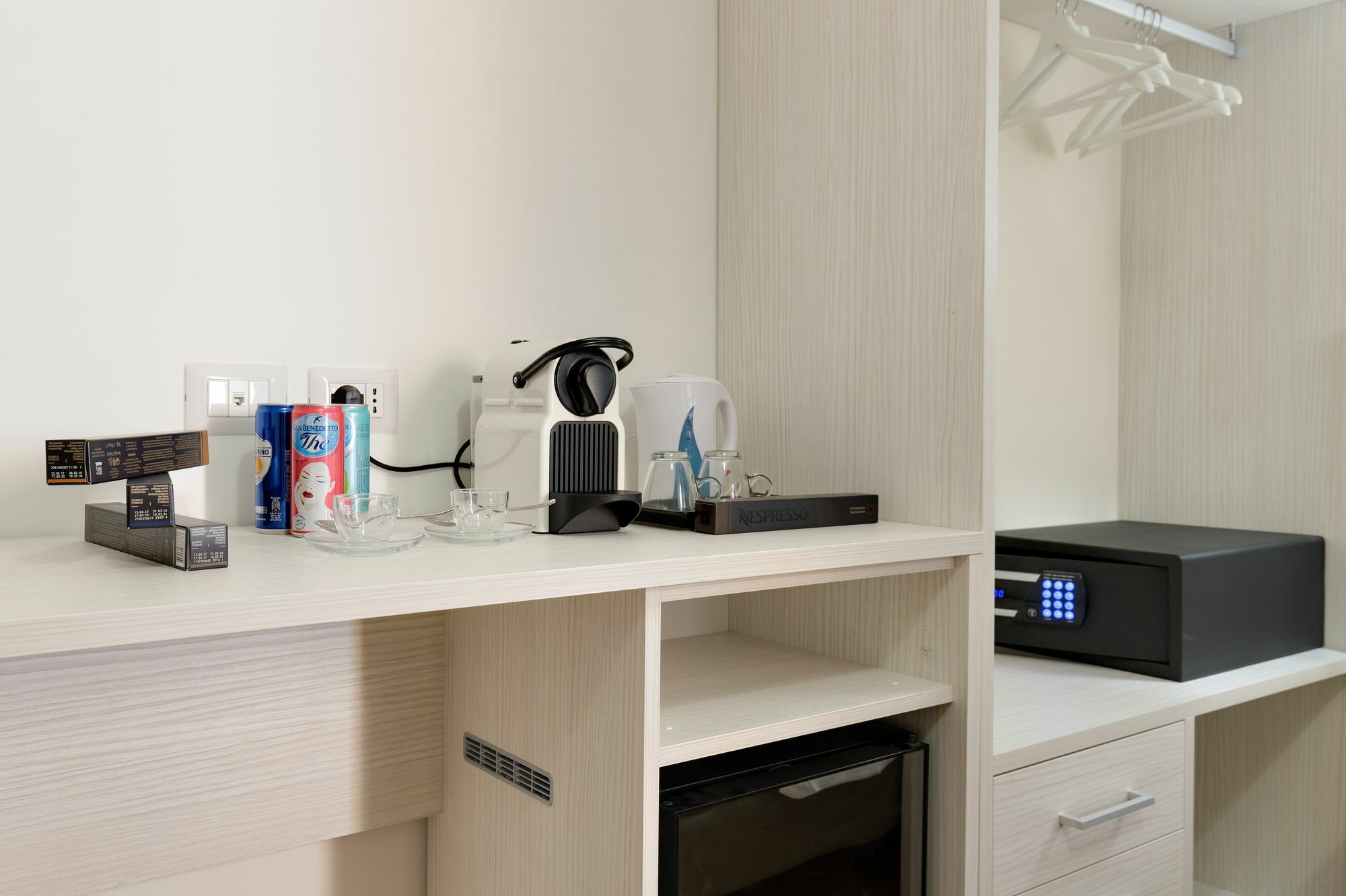 Dolce Luxury Rooms Рим Экстерьер фото