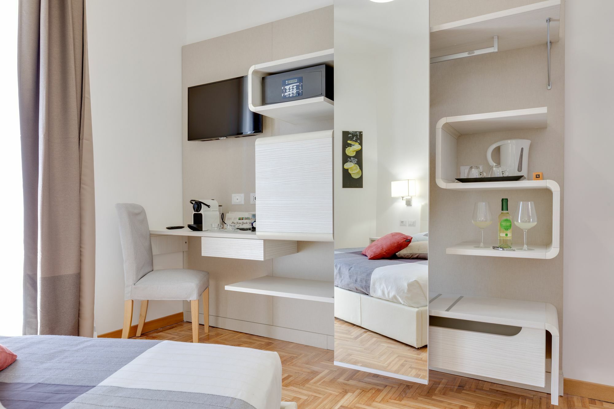 Dolce Luxury Rooms Рим Экстерьер фото